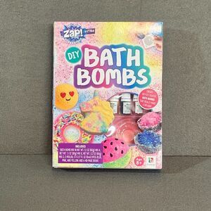 Zap! Extra Hinkler DIY Bath Bombs Making Kit Inc 48 Page Book Brand New Boxed